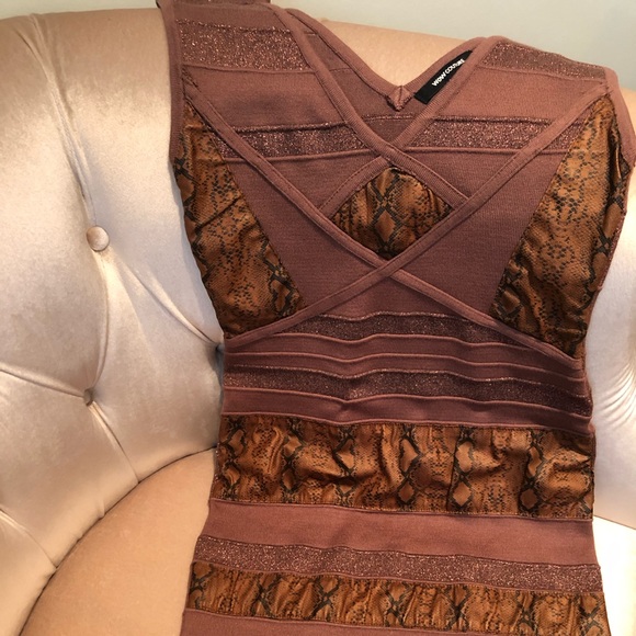 Dresses & Skirts - ♥️GORGEOUS Boutique Dress From Beverly Hills♥️